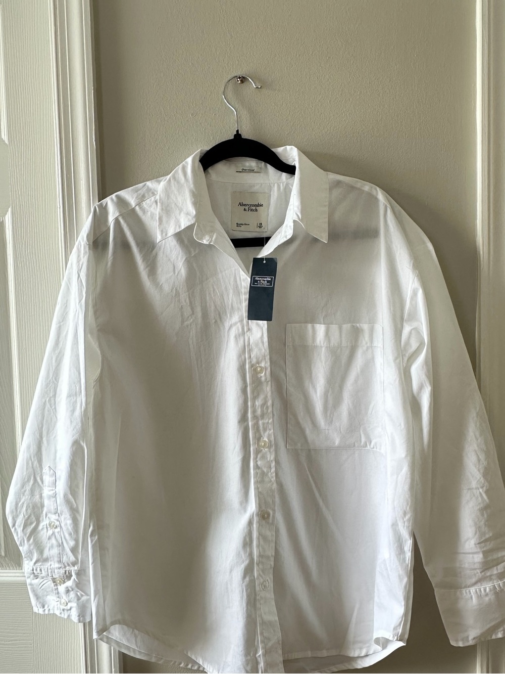 NWT Abercrombie & Fitch White Shirt